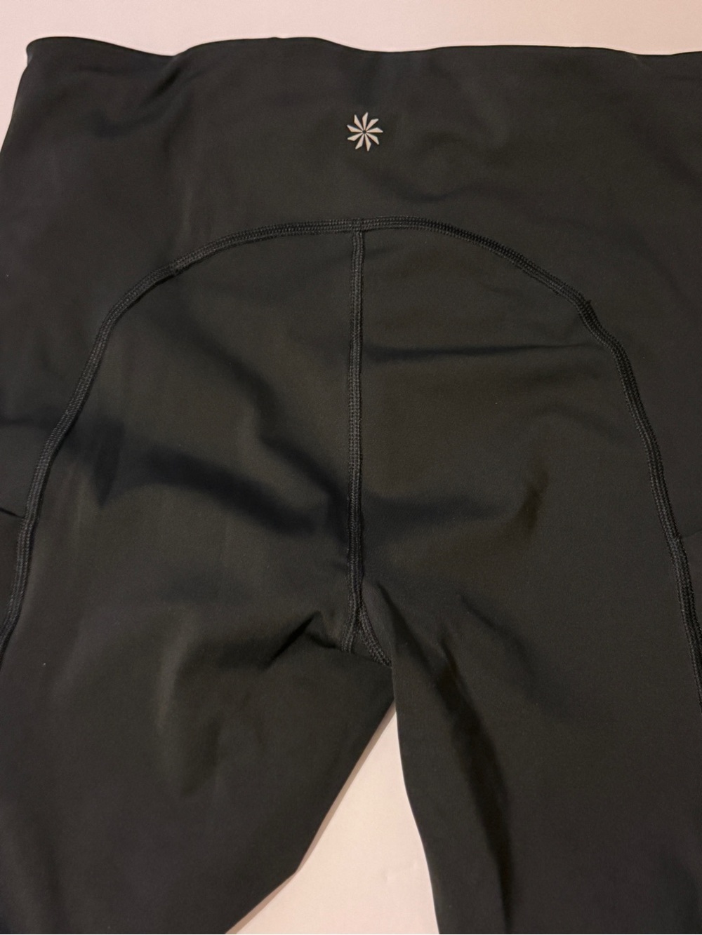 Athleta Ultimate Stash Pocket Tight Leggings Black M Full Length - Picture 10 of 15